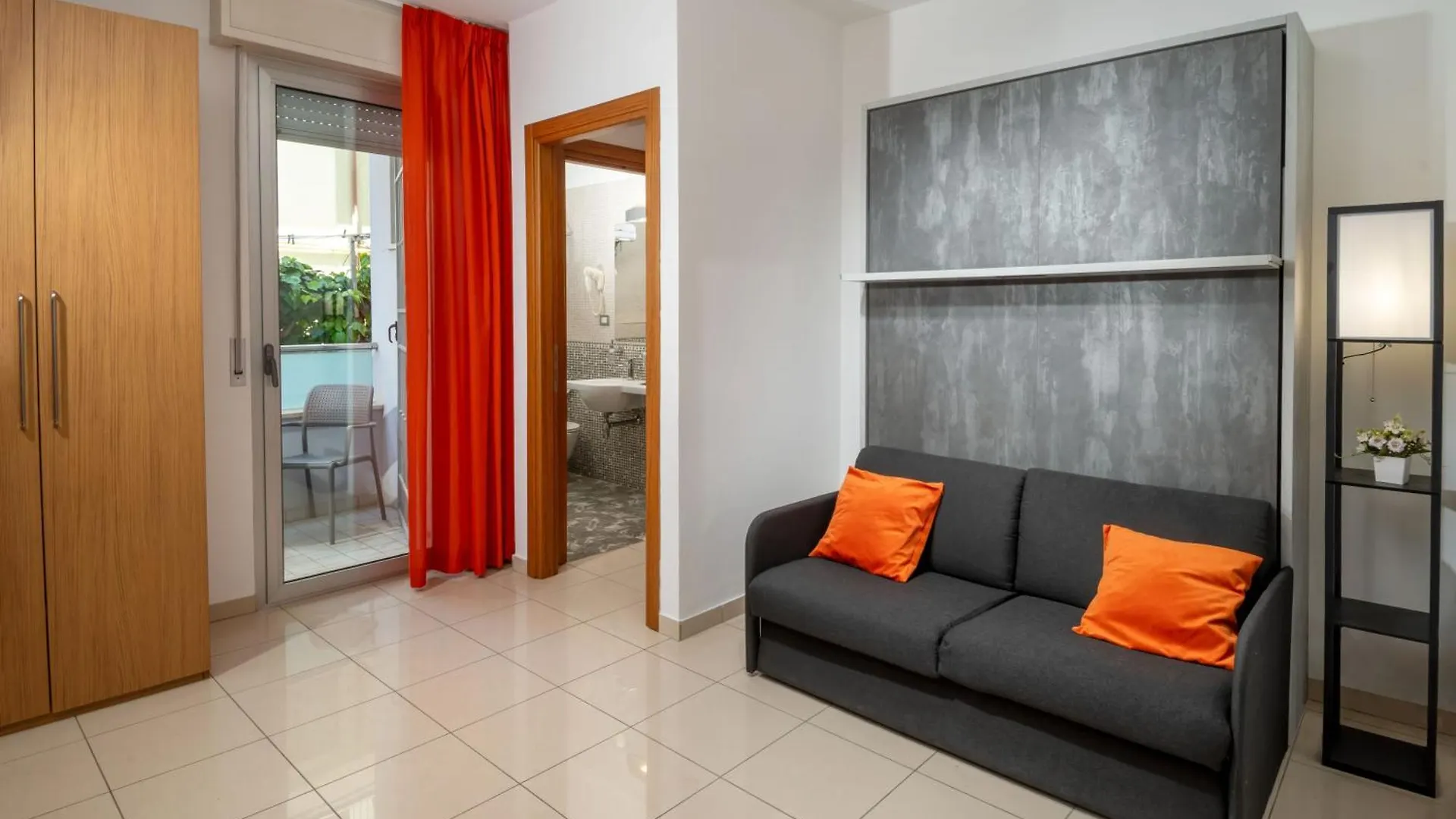 Residence Marzia Rimini 3*,