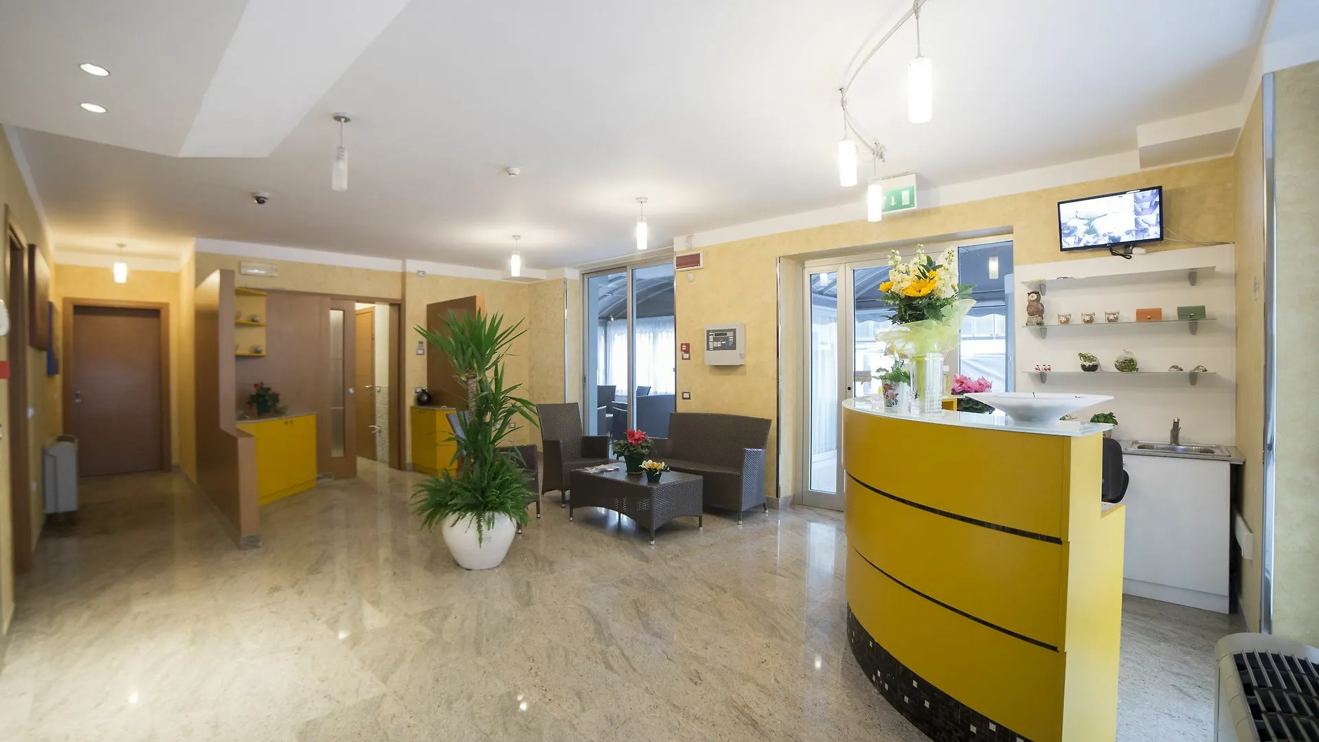 רימיני Residence Marzia