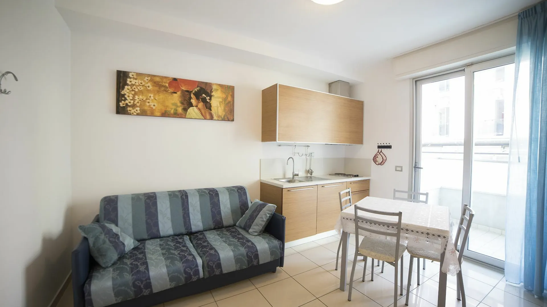 רימיני Residence Marzia