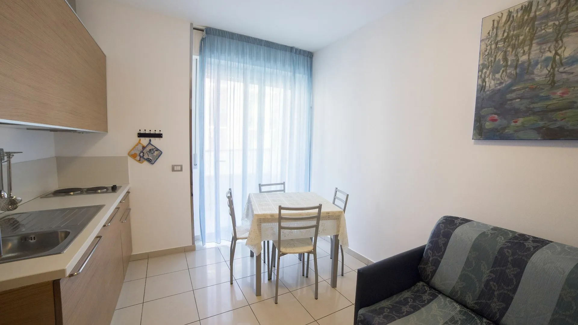 רימיני Residence Marzia 3*,  איטליה