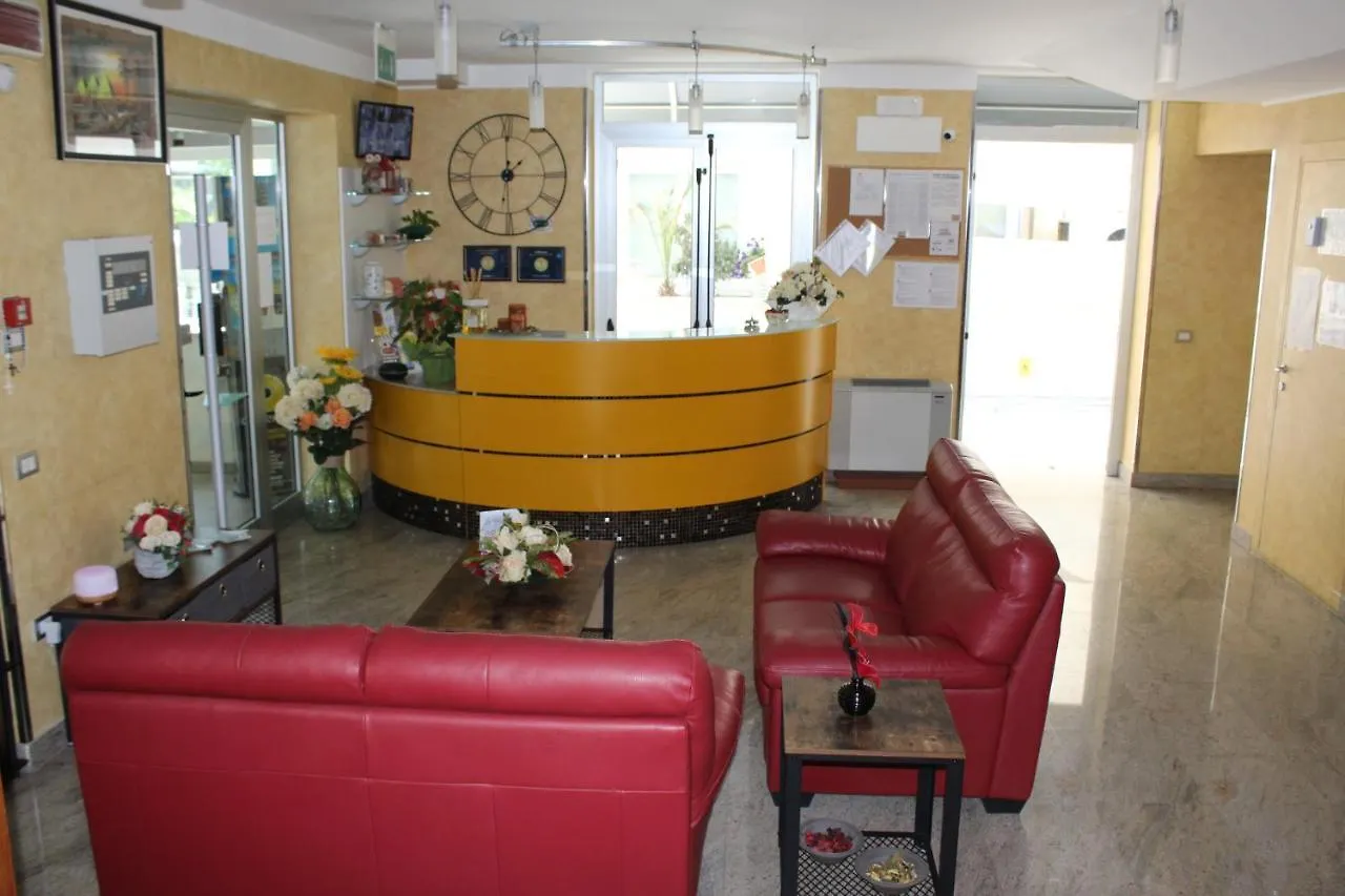 רימיני Residence Marzia